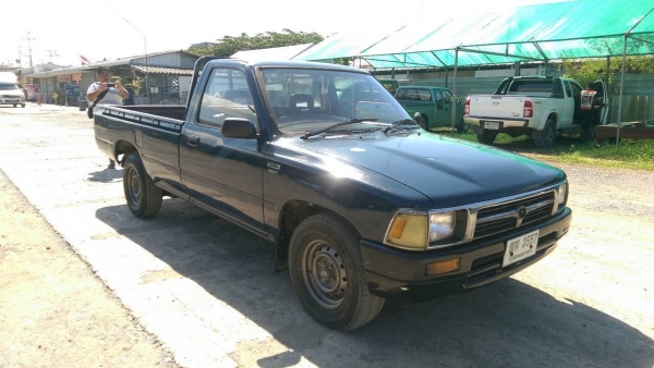 โตโยต้า ไมตี้X.2ประตู..