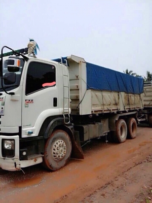 รถอีซูซุ 10 ล้อดั้ม FXZ 360 แรงม้า. ปี 54.  ( ขายเฉพาะ ตัวแม่. )    สนใจติดต่อ  081 - 6079515