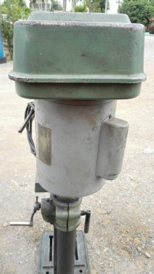 ===== Sold Out!! ===== สว่านแท่น KING ขนาดกลาง สภาพนางฟ้า มอเตอร์ 1/2 HP. 220V. ไฟบ้าน แน่นทุกจุด 089-2499-123 นครปฐม