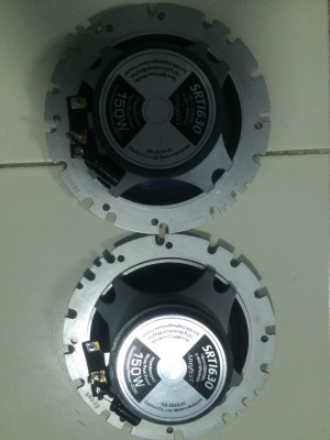 ลำโพง ADDZEST SRT1630 รุ่นค่อนข้างใหญ่ 2ทาง 6.5นิ้ว 150W โครงหล่อ กรวยโพลี เสียงกลางแหลมชัดมากๆ เบสแน่นมาก มือ2 ญี่ปุ่น