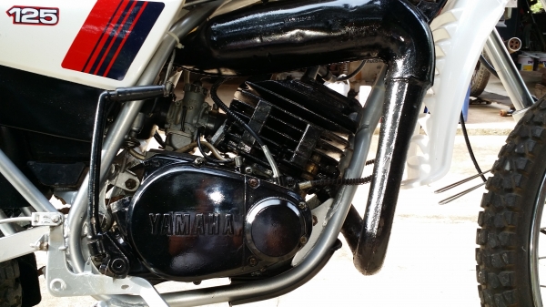 ขาย dt125 mx สีขาวตรงเล่ม รหัส 2no ทะเบียนเต็ม พร้อมโอน รถชื่อผมเอง ราคา 28,000 บาท ขาย dt125 mx สีขาวตรงเล่ม รหัส 2no ทะเบียนเต็ม พร้อมโอน รถชื่อผมเอง ราคา 28,000 บาท