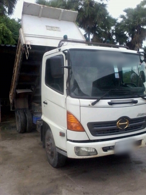 ขายรถ6ล้อดั้มพ์ HINO FC4JEPA เครื่อง. 150แรงม้า ปี48 สนใจโทร. 081-970-1072