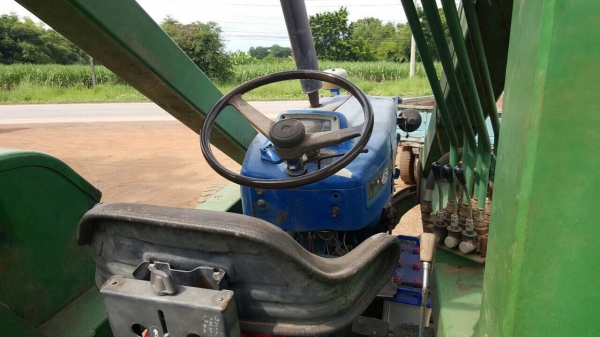 ขายรถไถ FORD 5000 T3 ติดคีบอวยชัยแทรคเตอร์ เอกสารเล่มทะเบียนครบ รถพร้อมใช้เครื่องดี ราคาต่อรองได้ครับ ขายรถไถ FORD 5000 T3 ติดคีบอวยชัยแทรคเตอร์ เอกสารเล่มทะเบียนครบ รถพร้อมใช้เครื่องดี ราคาต่อรองได้ครับ