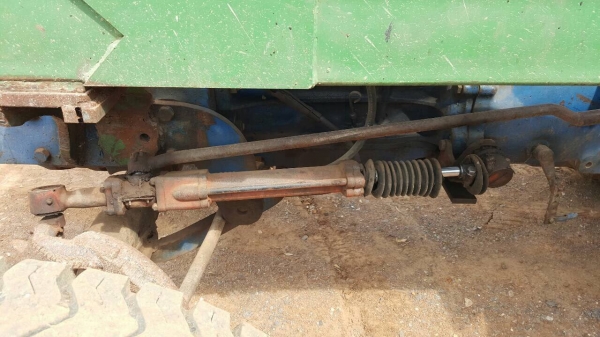 ขายรถไถ FORD 5000 T3 ติดคีบอวยชัยแทรคเตอร์ เอกสารเล่มทะเบียนครบ รถพร้อมใช้เครื่องดี ราคาต่อรองได้ครับ ขายรถไถ FORD 5000 T3 ติดคีบอวยชัยแทรคเตอร์ เอกสารเล่มทะเบียนครบ รถพร้อมใช้เครื่องดี ราคาต่อรองได้ครับ