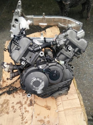 เครื่อง VFR 400(NC30) จาก ญี่ปุ่น สภาพดี มีอินวอยล์ เครื่อง VFR 400(NC30) จาก ญี่ปุ่น สภาพดี มีอินวอยล์