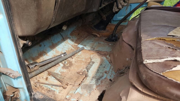 ขาย 6 ล้อ ISUZU NKR เครื่อง 4BE1 110 แรงม้า คัสซีสวย ทะเบียนพร้อม ราคาต่อรองได้ ขาย 6 ล้อ ISUZU NKR เครื่อง 4BE1 110 แรงม้า คัสซีสวย ทะเบียนพร้อม ราคาต่อรองได้