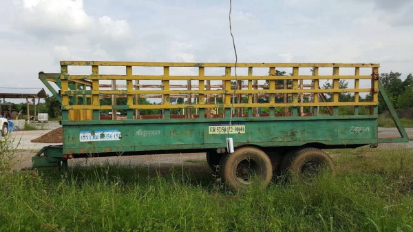 ขายสารี่ลากอ้อย 8 ล้อ ยาว 6 เมตร สภาพพร้อมบรรทุก เหล็กฉากแข็งแรง ราคาต่อรองได้ครับ ขายสารี่ลากอ้อย 8 ล้อ ยาว 6 เมตร สภาพพร้อมบรรทุก เหล็กฉากแข็งแรง ราคาต่อรองได้ครับ