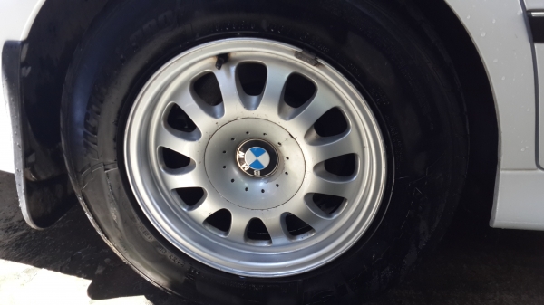 สีขาวมุก รถเดิม พร้อมใช้งาน ปี 2001 สีขาวมุก รถเดิม พร้อมใช้งาน ปี 2001