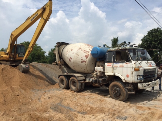 ขายด่วน 10 ล้อ โม่ปูน NISSAN CW30M เครื่อง PE6 ยางดี ภาษีเต็มพร้อมใช้