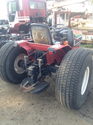 รถตัดหญ้า YANMA FX175 รถตัดหญ้า YANMA FX175