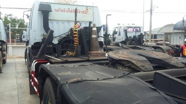 ขายรถบรรทุก 10 ล้อหัวลาก HINO FM2k 260 แรงม้า ราคา 520000