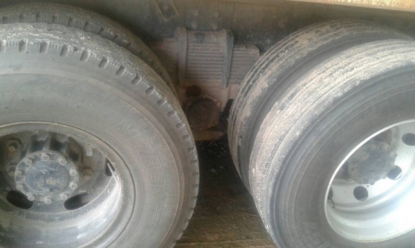 ขายรถบรรทุก 22 ล้อพ่วงแม่ลูกดัมพ์ HINO MEGA 380 แรงม้าปี 2556 ลูกพ่วง 3 เพลายัดไม่ลงเล่ม ราคา 2300000