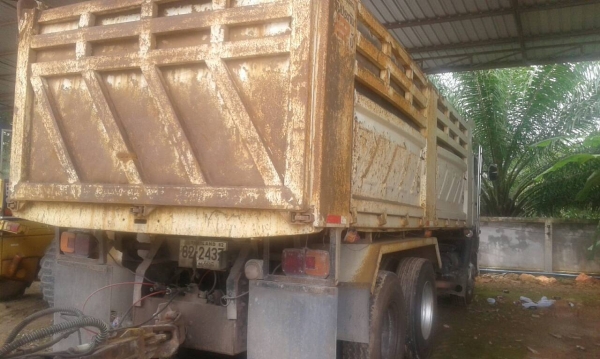 ขายรถบรรทุก 22 ล้อพ่วงแม่ลูกดัมพ์ HINO MEGA 380 แรงม้าปี 2556 ลูกพ่วง 3 เพลายัดไม่ลงเล่ม ราคา 2300000