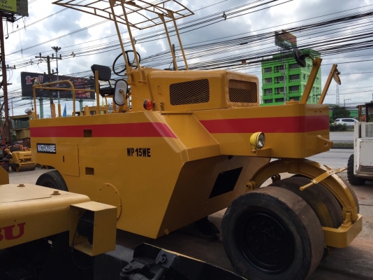 ขายด่วนรถบดล้อยาง7ล้อWATANABE WP15WE พร้อมใช้งาน