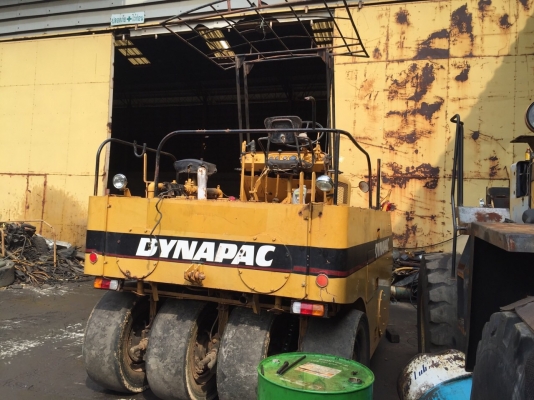 ขายด่วนรถบดล้อยาง7ล้อWATANABE WP15WE พร้อมใช้งาน