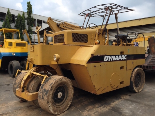 ขายด่วนรถบดล้อยาง7ล้อWATANABE WP15WE พร้อมใช้งาน