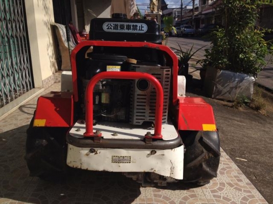 ขายรถตัดหญ้านั่งขับ. OREC ขายรถตัดหญ้านั่งขับ. OREC