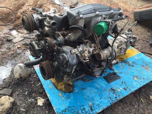 ขายเครื่องมังกรดำ  ISUZU 4-JA1 พร้อมเกียร์