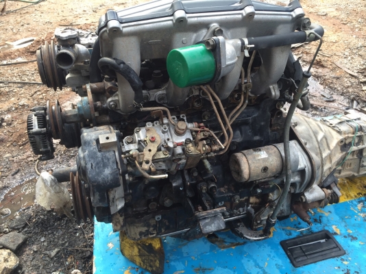 ขายเครื่องมังกรดำ  ISUZU 4-JA1 พร้อมเกียร์