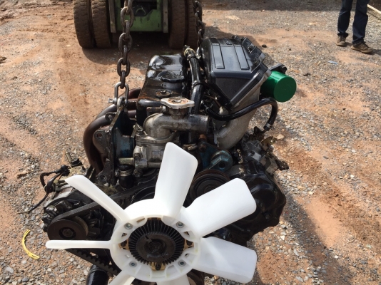 ขายเครื่องมังกรดำ  ISUZU 4-JA1 พร้อมเกียร์