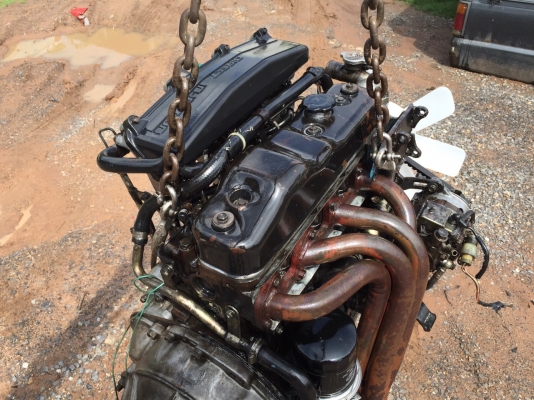 ขายเครื่องมังกรดำ  ISUZU 4-JA1 พร้อมเกียร์