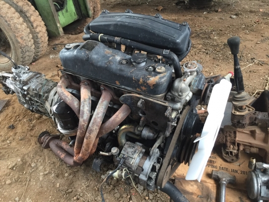 ขายเครื่องมังกรดำ  ISUZU 4-JA1 พร้อมเกียร์