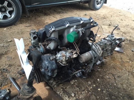 ขายเครื่องมังกรดำ  ISUZU 4-JA1 พร้อมเกียร์