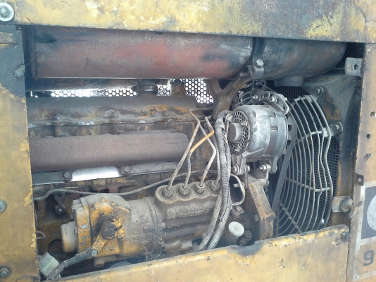 รถตัก CATERPILLAR 910  80U