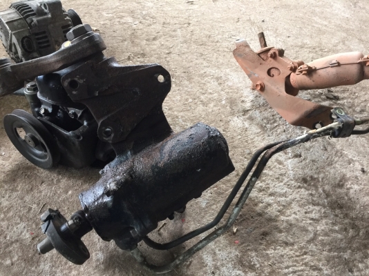 ขายกระปุกพวงมาลัย mitsubishi L-200 ครบชุด ขายกระปุกพวงมาลัย mitsubishi L-200 ครบชุด