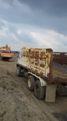 ขายดาวน์ครับ 3 H 220000 ต่อรองได้ครับ 0805802926