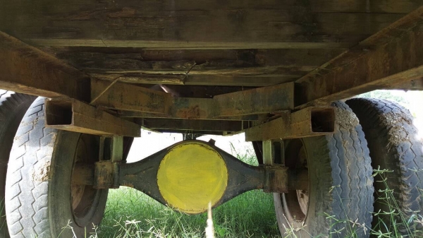 ขายสารี่ลากอ้อย เพลาเดียว สภาพต้องซ่อมฝาข้าง ราคาถูก