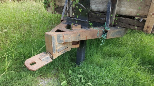 ขายสารี่ลากอ้อย เพลาเดียว สภาพต้องซ่อมฝาข้าง ราคาถูก