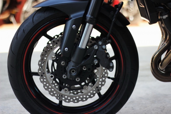 Z800 2014 รถกริฟ ท่อleovine วิ่ง3000 Z800 2014 รถกริฟ ท่อleovine วิ่ง3000