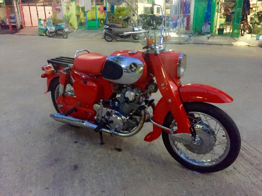 ขาย c77 สวยๆชุบๆ มีเล่มไม่มีชุดโอน ขาย 157000 ติดต่อ 0889419663