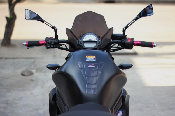 (ดาวน์ 45,000.-) Er6n 2013 รถสวย (ดาวน์ 45,000.-) Er6n 2013 รถสวย