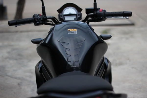 ดาวน์ 48,000.-) Er6n 2012 รถสวย ยางเต็ม ดาวน์ 48,000.-) Er6n 2012 รถสวย ยางเต็ม