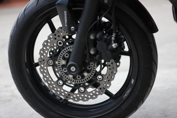 ดาวน์ 48,000.-) Er6n 2012 รถสวย ยางเต็ม ดาวน์ 48,000.-) Er6n 2012 รถสวย ยางเต็ม