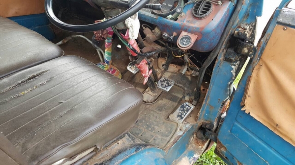 ขายรถบรรทุก 4 ล้อ ISUZU เครื่อง 4BA1 85 แรงม้า คัสซีสวยตลอดเส้น ทะเบียนพร้อมโอนครับ