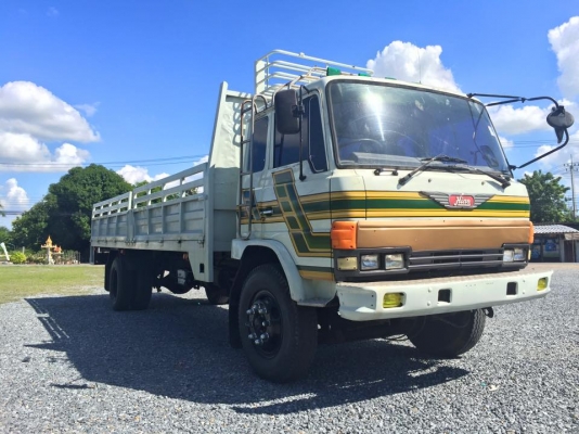 ขายHINO  6 ล้อใหญ่  HINO FF177   เครื่อง EH500   160 แรง ยาว 7.20 ม. พวงมาลัยเพาเวอร์