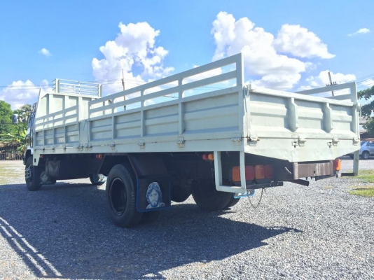 ขายHINO  6 ล้อใหญ่  HINO FF177   เครื่อง EH500   160 แรง ยาว 7.20 ม. พวงมาลัยเพาเวอร์