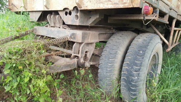 ขายลูกพ่วง 2 คานดั้ม สภาพพร้อมใช้ เอกสารทะเบียนครบ ราคาคุยกันได้ครับ