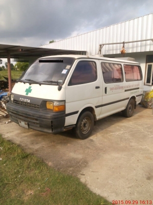 ขาย รถตู้ hiace เครื่อง เบนซิน