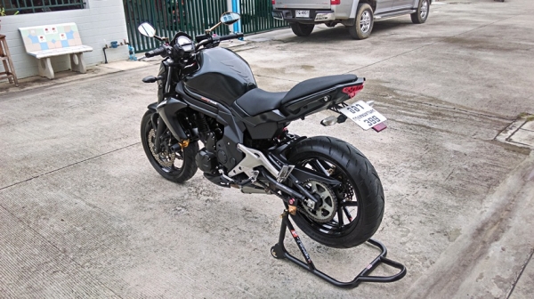 ขาย kawasaki er6n ปี2013 สภาพหล่อใหม่ พร้อมใช้