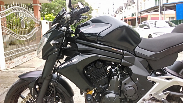 ขาย kawasaki er6n ปี2013 สภาพหล่อใหม่ พร้อมใช้