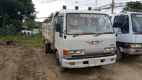 ขายด่วนรถ6ล้อดั้มFC2Wเครือง120แรงปี37รถสวยพร้อมใช้งาน