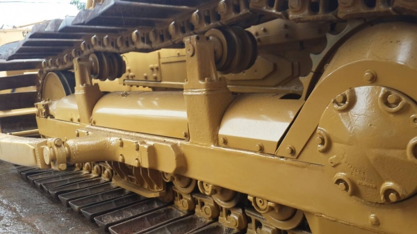 ขายแทรคเตอร์ CAT D5B ตีนเป็ด แน่นทั้งคัน พร้อมลุยทุกพื้นที่ O/H ทั้งคัน