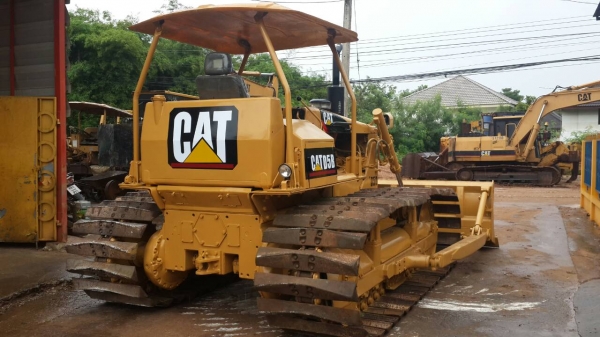ขายแทรคเตอร์ CAT D5B ตีนเป็ด แน่นทั้งคัน พร้อมลุยทุกพื้นที่ O/H ทั้งคัน