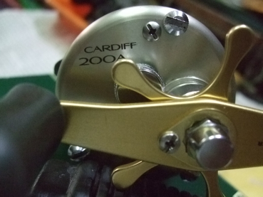 SHIMANO CARIFF 200A