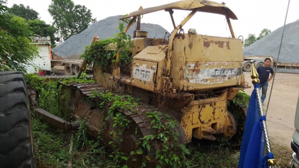 ขายรถแทรคเตอร์ CAT D5B เอกสารเล่มทะเบียน สภาพใช้งานได้ ราคาต่อรองได้ครับ ขายรถแทรคเตอร์ CAT D5B เอกสารเล่มทะเบียน สภาพใช้งานได้ ราคาต่อรองได้ครับ