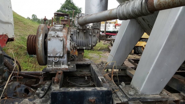 ขายรถ 10 ล้อ เพลาเดียว บรรทุกเต้าปูน ไม่มีทะเบียน คัสซีไอ้หลง 215K เครื่อง+เกียร์ PD6 230 แรงม้า เบรคลมดัน พวงมาลัยพาวเวอร์ ราคาต่อรองได้ครับ ขายรถ 10 ล้อ เพลาเดียว บรรทุกเต้าปูน ไม่มีทะเบียน คัสซีไอ้หลง 215K เครื่อง+เกียร์ PD6 230 แรงม้า เบรคลมดัน พวงมาลัยพาวเวอร์ ราคาต่อรองได้ครับ